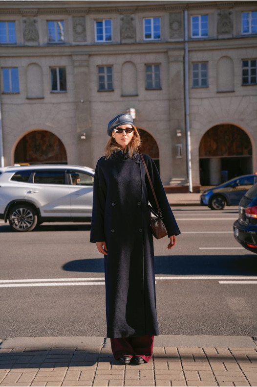 Темный синий 