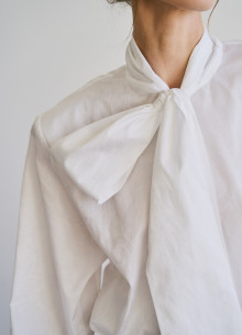 Блуза с бантом из итальянского хлопка фото 1232947