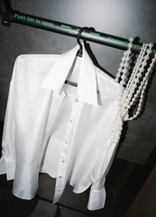 Рубашка с высокими манжетами из шелка фото 1232155